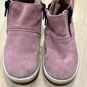 Monkey feet side zip booties